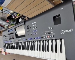 Yamaha Genos2 76-key, Yamaha Tyros5, Yamaha PSR-SX900, Yamaha MODX8+
