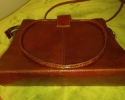 Prodám DÁMSKOU KOŽENOU HNĚDOU KABELKU
