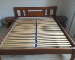 DŘEVĚNÁ (MASIV) DVOULŮŽKOVÁ POSTEL  