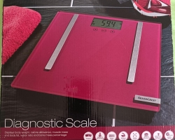 Prodám DIAGNOSTICKOU OSOBNÍ VÁHU, růžová,Silvercrest,